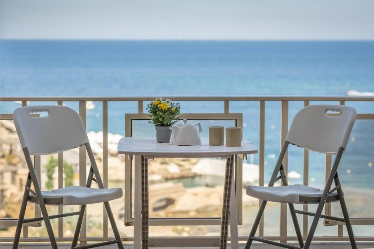 Sea-View Retreat 2 Apartman San Ġiljan