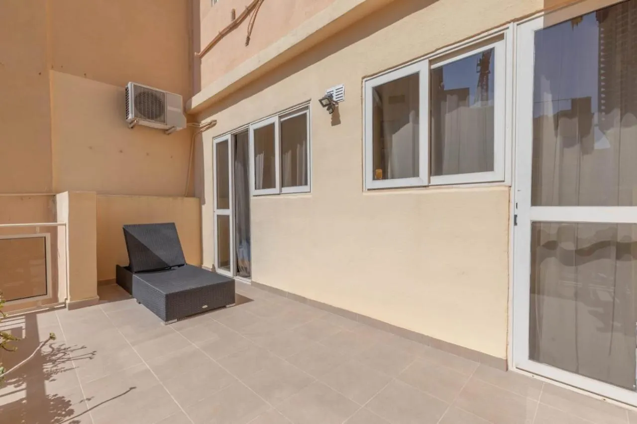 Sea-View Retreat 2 Apartman San Ġiljan Málta
